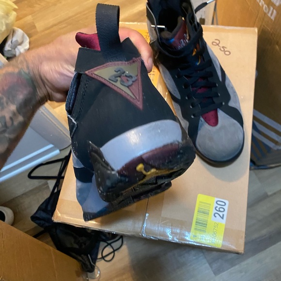 Retro 7’s Bordeaux - Picture 2 of 7